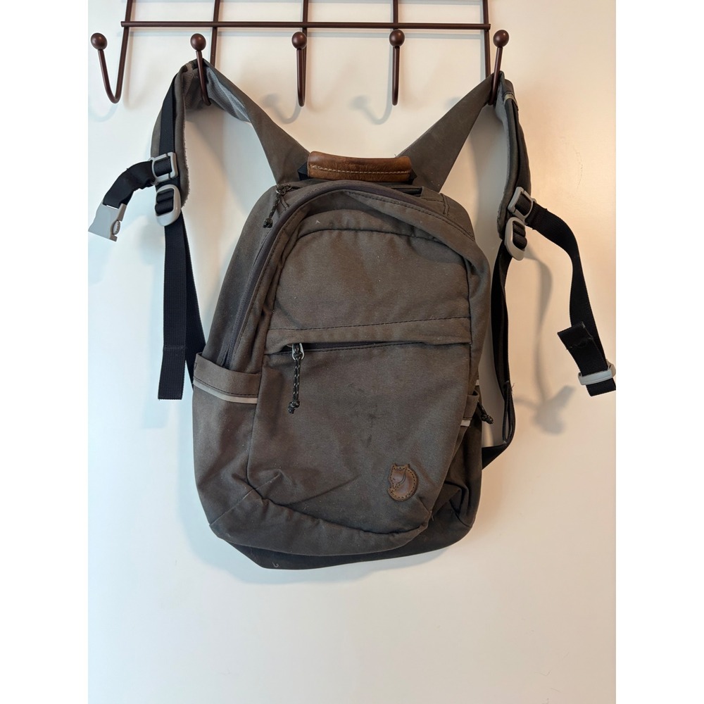 Fjallraven Raven 20L Backpack Dark Olive Grey G-1000 Canvas Daypack 10x14